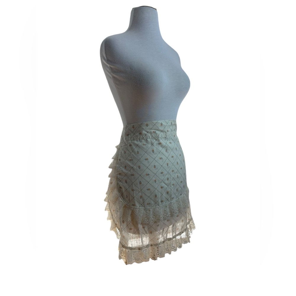 Vintage Handmade Ruffled Floral Dainty Cottage Core Tradwife Apron